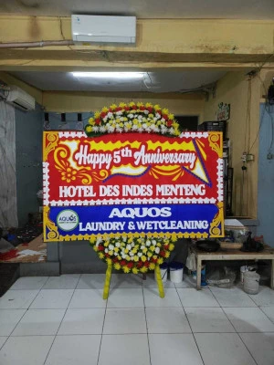 Papan Bunga di The Upper Clift Resort And Cafe Bogor
